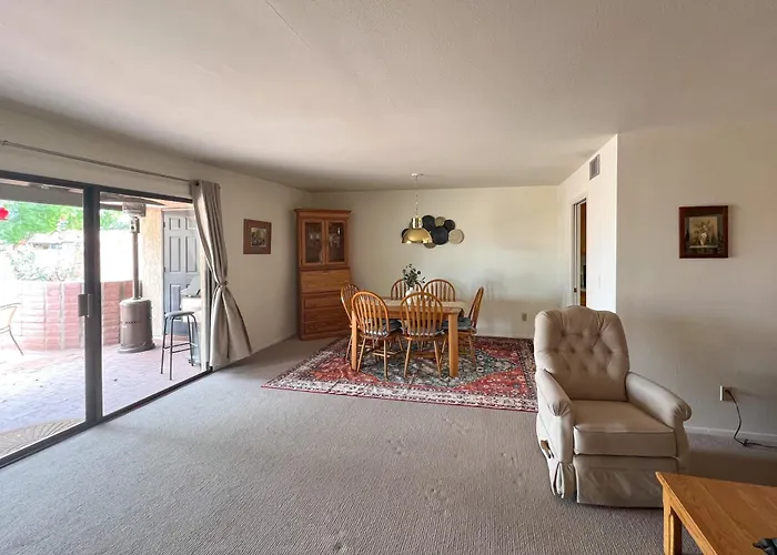 Holiday home Mountain View! 55-plus Valley Townhome